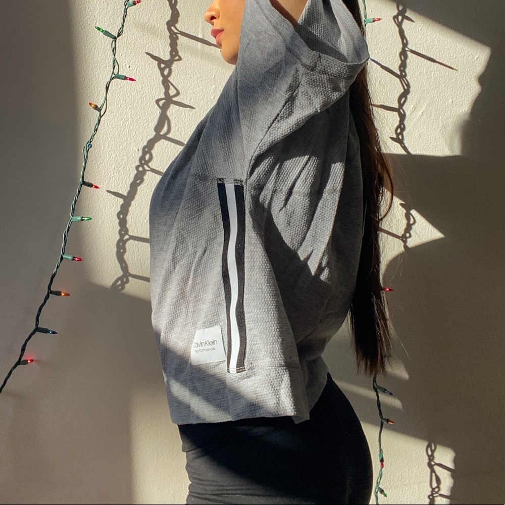 CK Fleece Workout Shirt - Picture 2 of 4